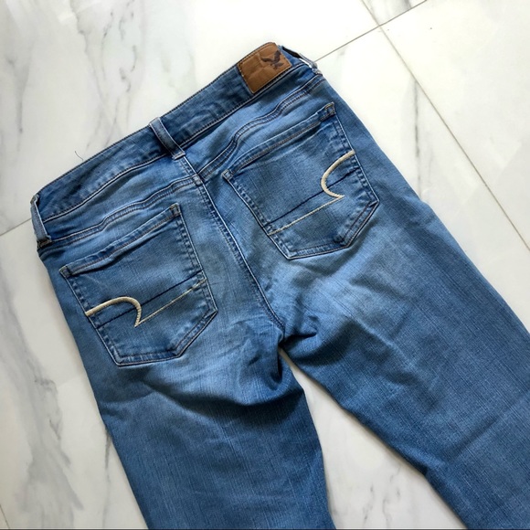 AMERICAN EAGLE light wash jeans - Picture 3 of 6